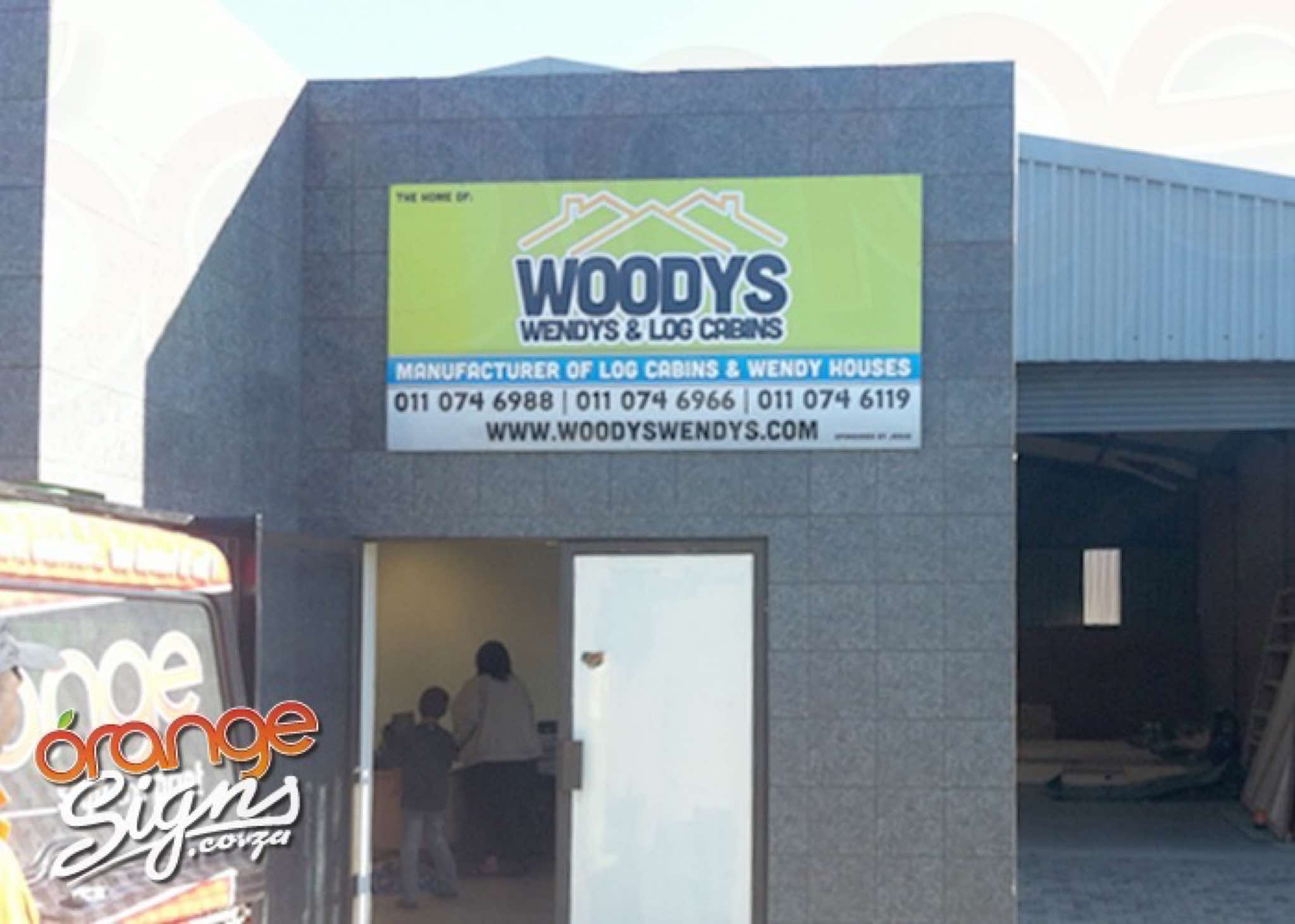 Chromodek Signboard, wall blind-mounted.