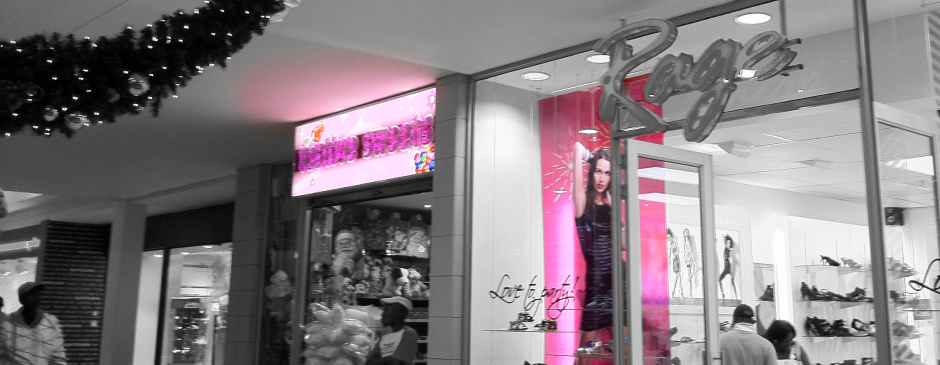 LED lightboxes with 3D sign elements